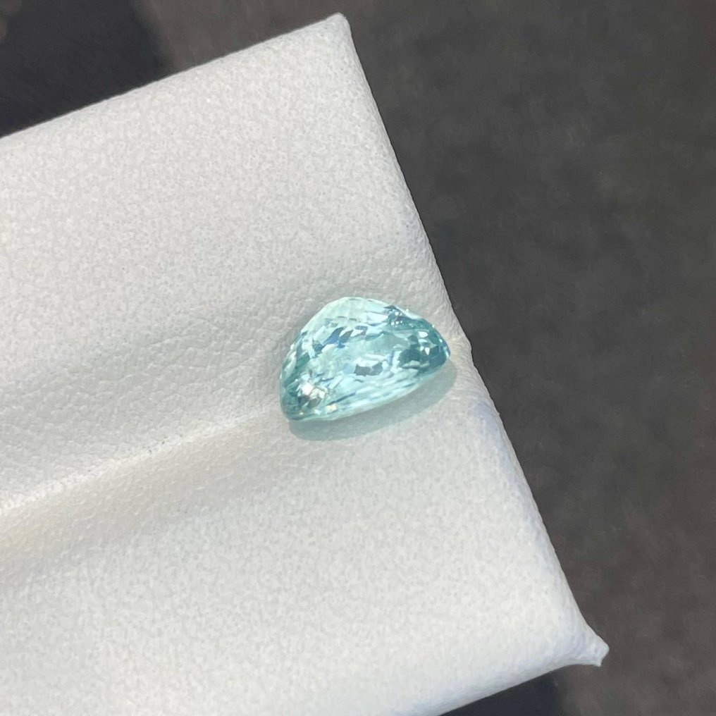 1 pcs 蓝色, 绿色 帕拉伊巴碧玺 - 1.77 ct - 国际有色宝石协会(ICA GemLab) - 椭圆形帕拉伊巴碧玺 #1.0