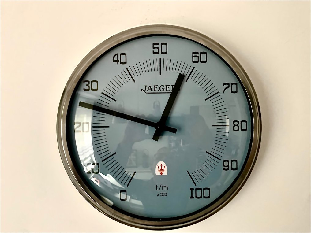 玛莎拉蒂 A6GCS 53(1953–1955)速度计墙钟 - LukanowskyArt - 現代的 玻璃, 金屬 - 2020+ - Maserati A6GCS 53 #1.0