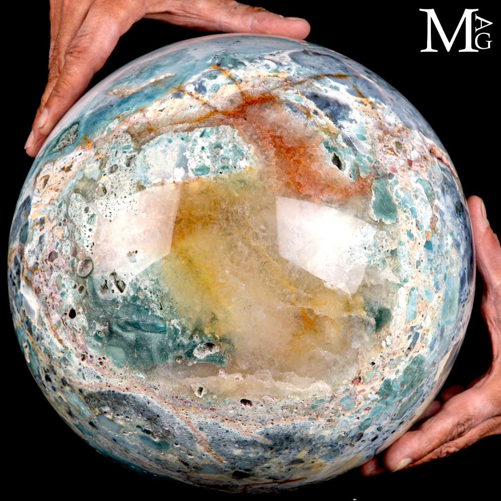 Sumptuous Ocean Jasper Sphere Large ornamental sphere in polychrome jasper from Madagascar - Height: 275 mm - Width: 275 mm- 27.5 kg #2.1