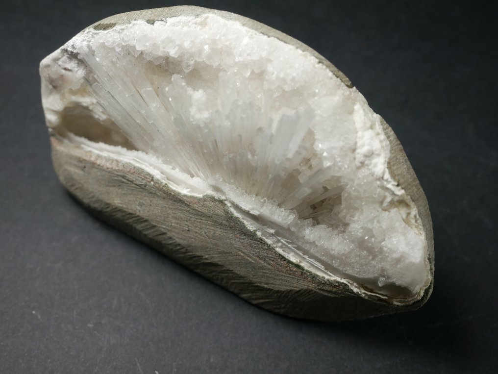 Scolecite Geode - Altezza: 10.5 cm- 260 g #2.1