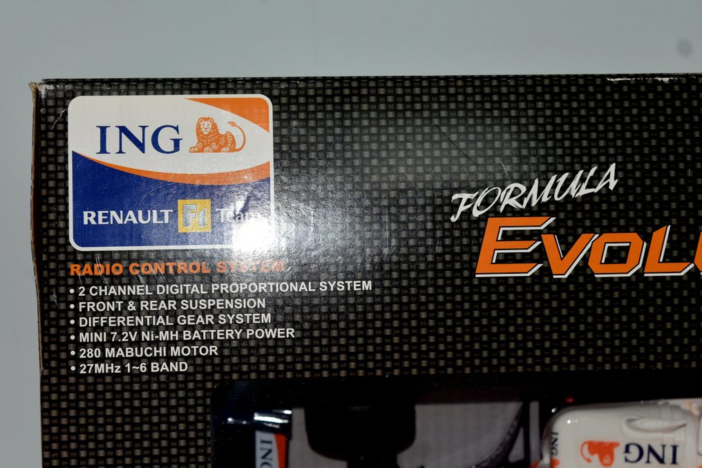 Nikko 1:14 - Model race car - Formule 1 ING/RENAULT #3.2