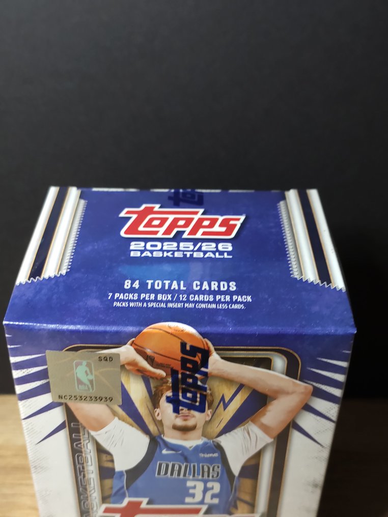 2025/26 Topps Basketball Blaster Value Box - 1 Sealed box - Near Mint (NM) #1.0