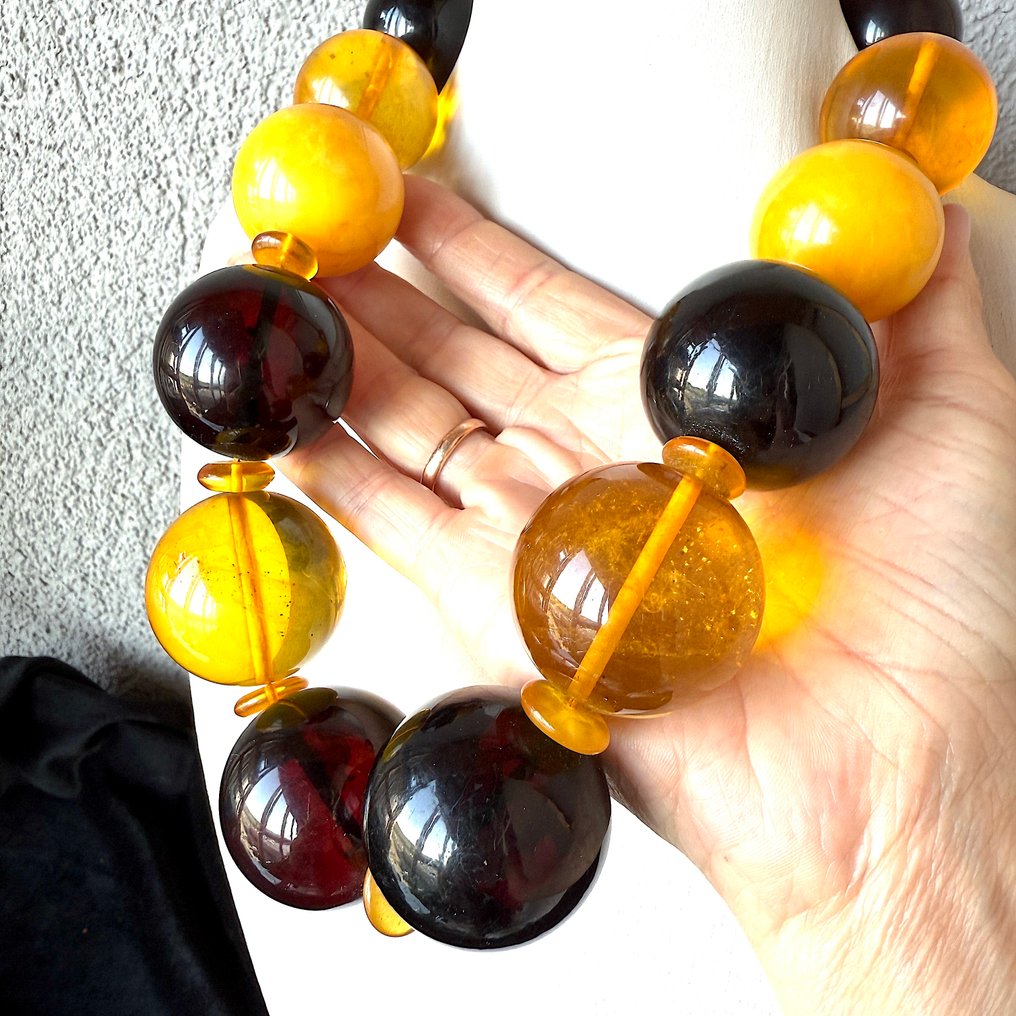 Außergewöhnliche baltische Bernsteinkettenperlen in seltener Größe: ø30-35 mm, 312 Gramm - Bernstein - succinite #2.1