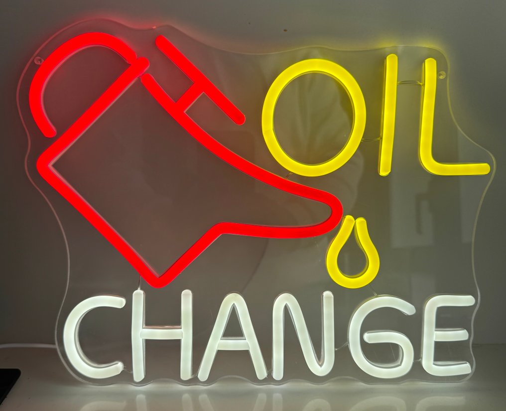 Διαφημιστική φιγούρα - Singular Neon Car Workshop - Αλλαγή λαδιού - 2000-2010 #2.1