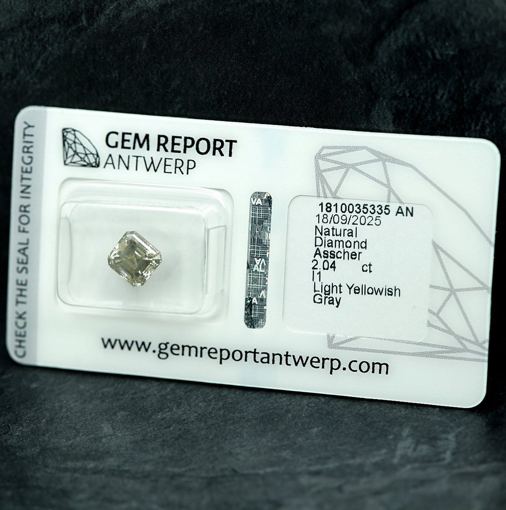 1 pcs Timantti (Luonnonvärinen) - 2.04 ct - Neliö - Light Kellertävä Harmaa - I1 - Jalokivitodistus, Antwerpen (GRA) #1.0
