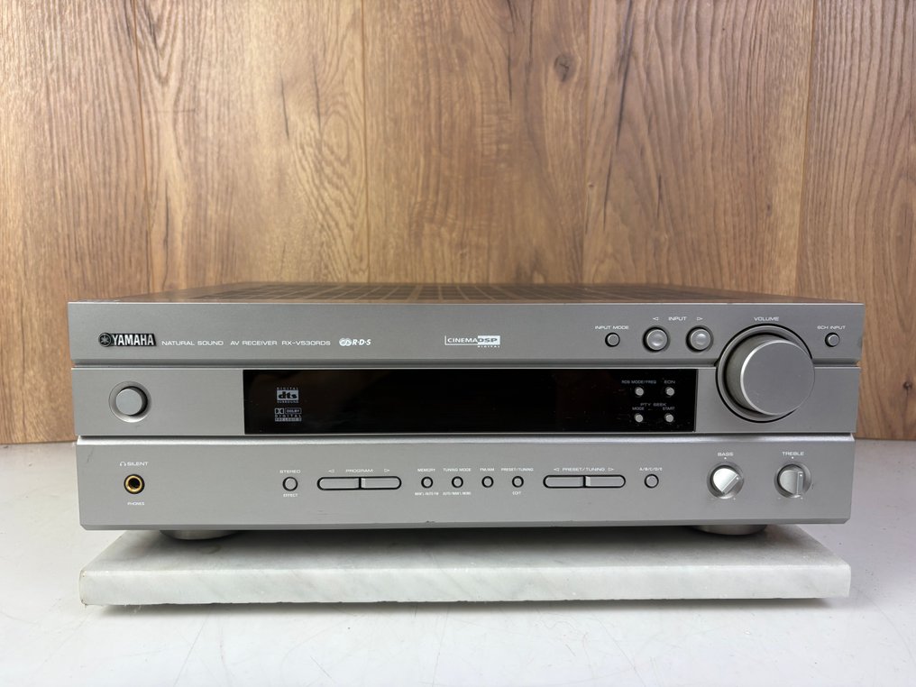 Yamaha - RX-V530rds Ricevitore multicanale a stato solido #1.0