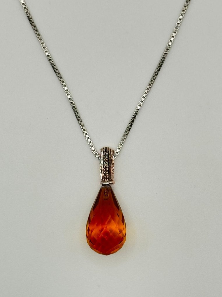 Senza prezzo di riserva - Collana con ciondolo Argento - 10,12ct. tw. Topazio - Diamante #1.0