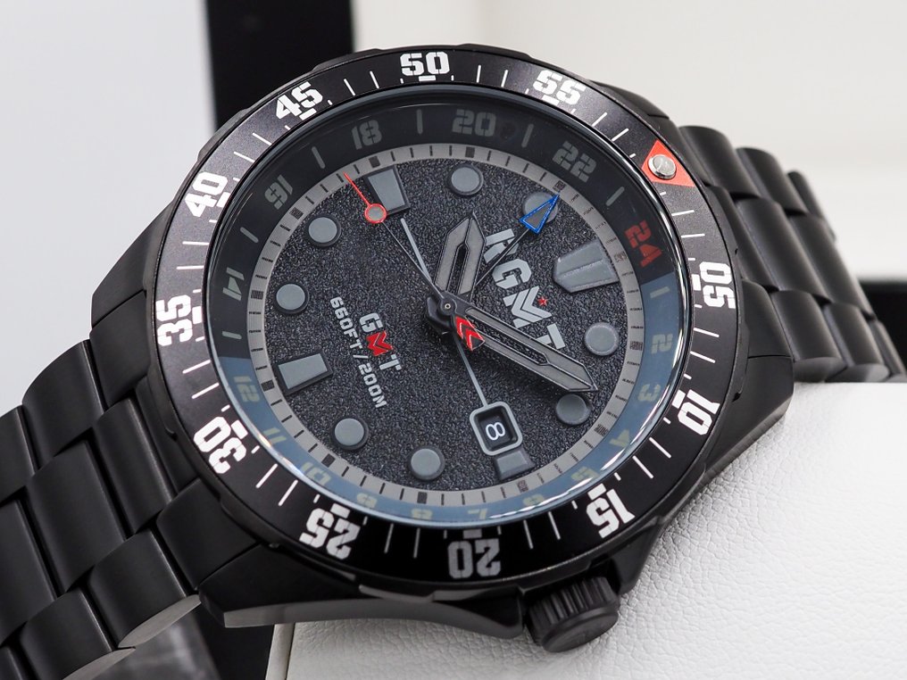 RGMT - No reserve price - BRAND NEW * GMT * - Men - 2020+  #4.3