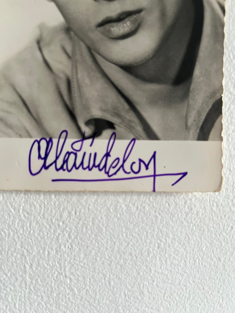 Alain Delon photo avec signature - autographe #3.2