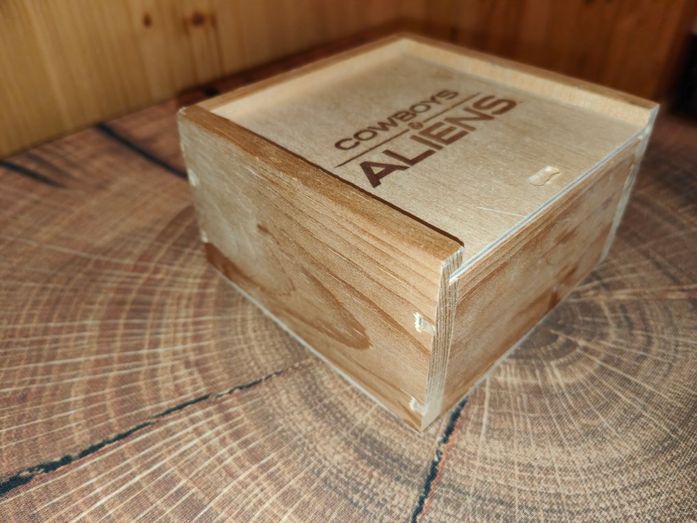 Cowboys & Aliens - Universal Studios, Daniel Craig, Harrison Ford, Olivia Wilde - Universal Studios #3.2