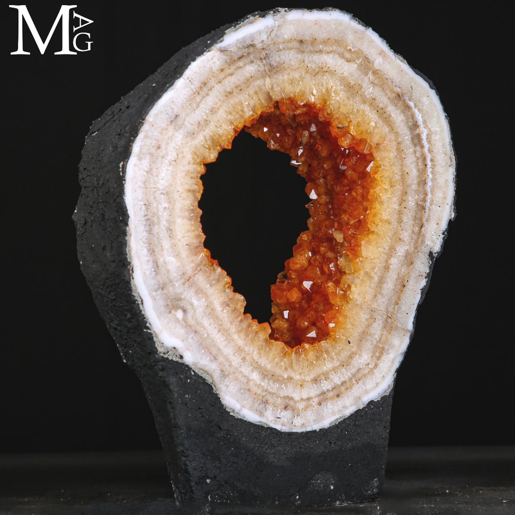 Crystals Portal 马德拉黄水晶晶洞 – 戒指切片 - 高度: 280 mm - 闊度: 220 mm- 4271 g #3.2