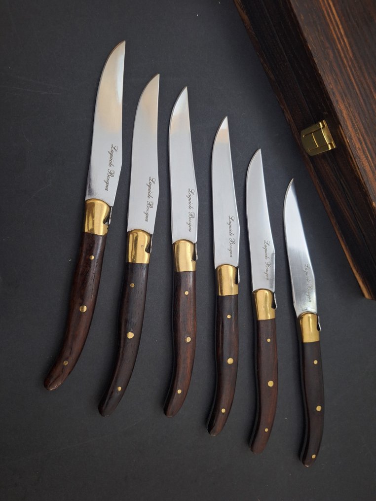 K.Roman K.Romain  - Kitchen knife - Kitchen knife set -  La Coutellerie De Romain Laguiole Bougna Kitchen Knives Prestigious Presented in Box - Steel, Bone, Wood - France #4.3