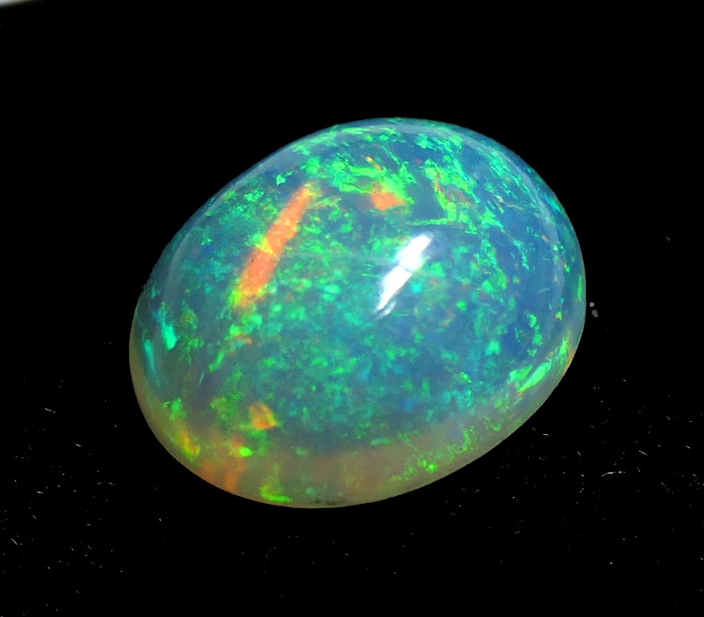 BELLE OPALA 100% natuurlijk Cabochon- 0.44 g #3.2