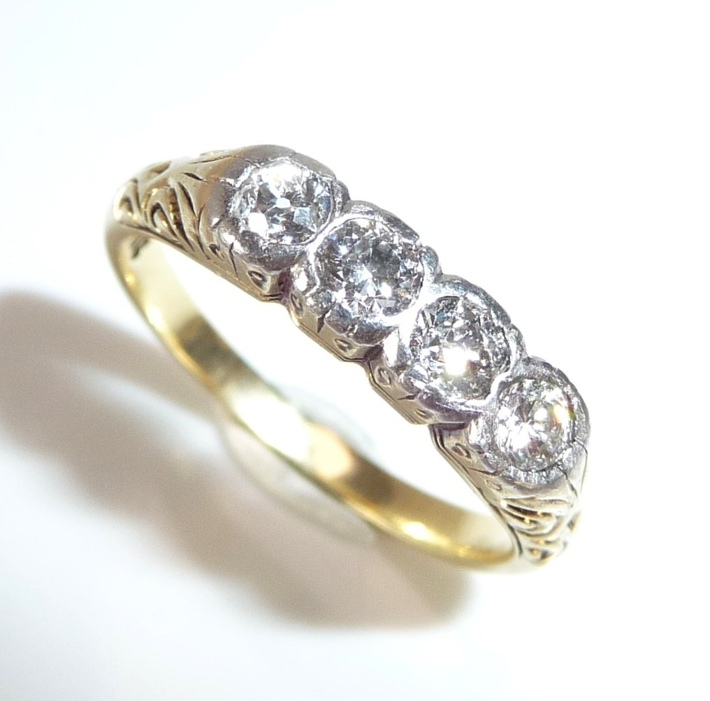 Bague - 14 carats Or jaune -  0.32ct. tw. Diamant (Naturelle)  - La taille 55 est ajustable. #1.0
