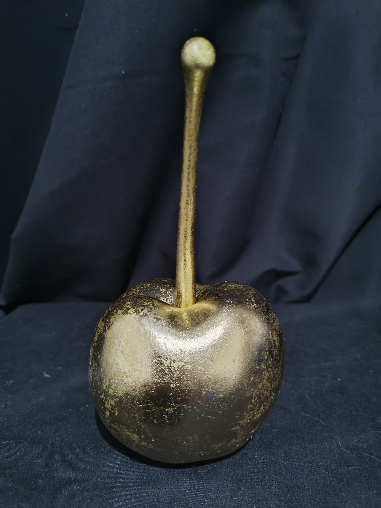 RED - 雕塑, Apple Gold 24k - 16 cm - 聚氯乙烯 - 2025 #1.0