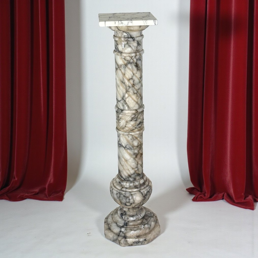 Column - Circa 1900 - Capitello #1.0