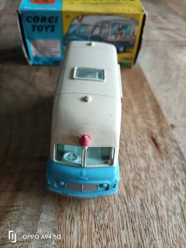 Corgi 1:43 - Βαν μοντελισμού - Corgi Toys 428 Smith's Mister Softee Ice Cream Van, Boxed #2.1