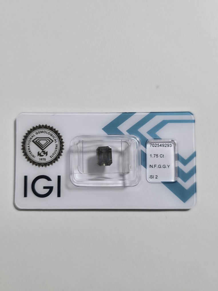 1 pcs 钻石  (天然色彩的)  - 1.75 ct - 祖母绿 - SI2 微内含二级 - 国际宝石研究院（IGI） #1.0