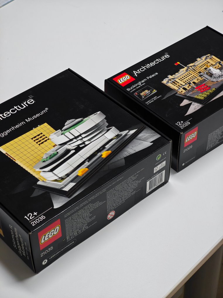 LEGO Set - 21035, 21029 - Architecture - Coppia esclusiva LEGO Architecture MISB: Solomon R. Guggenheim Museum 21035 e Buckingham Palace #1.0