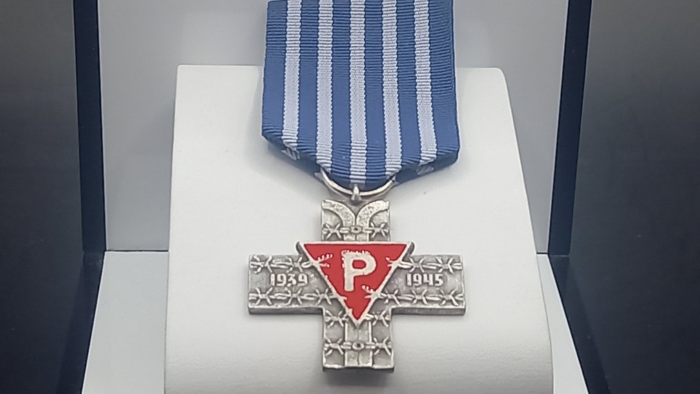 Pologne - Récompense - Cross of the Prisoners of the Nazi Concentration Camps - 1945 #1.0