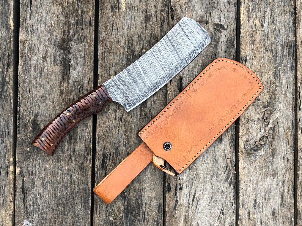 厨刀 - 定制手工多层锻造钢厨师斩骨刀，收藏品，皮革刀鞘 - 北美 - T3 #1.0