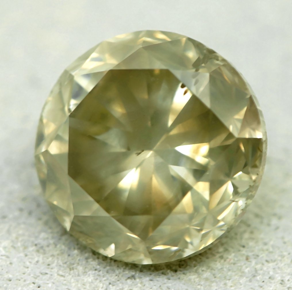 1 pcs 钻石 (天然色彩的) - 1.44 ct - 圆形 - Light 稍帶灰色的 黄色 - I1 内含一级 - 安特卫普宝石报告(GRA) #2.1