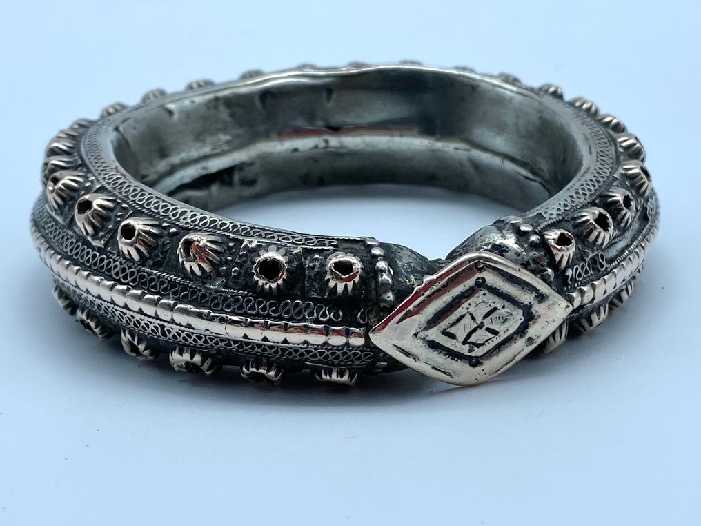 贝都因也门银（已检测）空心芦苇手链 - 银 - 也门 - Early 20th century #1.0