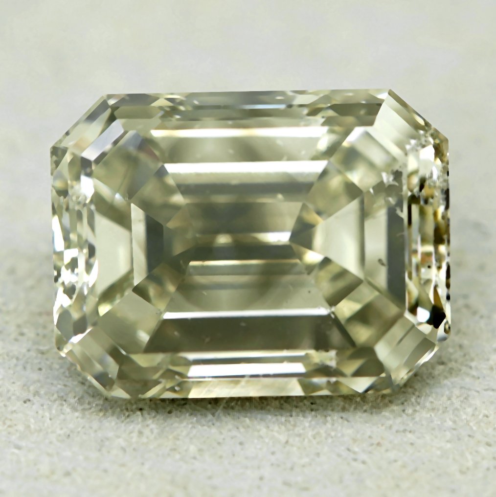 1 pcs Diamond (Natural coloured) - 2.16 ct - Emerald - Light Greyish Yellow - I1 - Gem Report Antwerp (GRA) #1.0