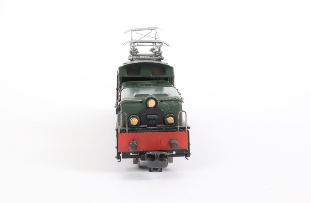 Märklin H0轨 - 3015 - 电力机车 (1) - Be 6/8 "Krokodil",重金属版本 - SBB-CFF #3.2