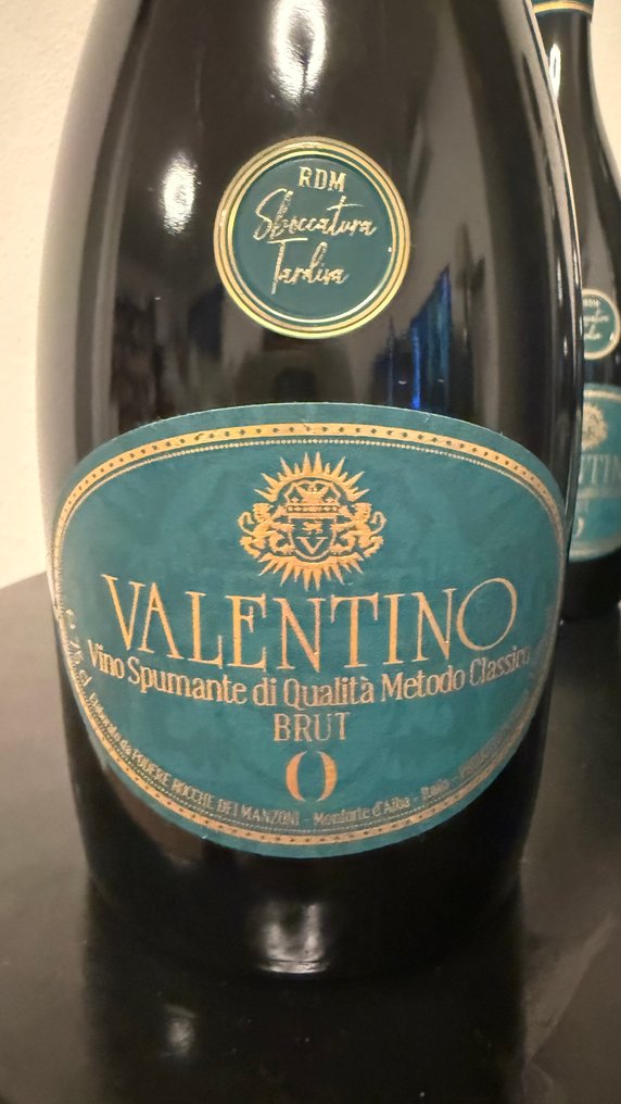 2005 x3 2005 & 2011 x2 Rocche dei Manzoni, Valentino - Piemont - 5 Bottles (0.75L) #1.0