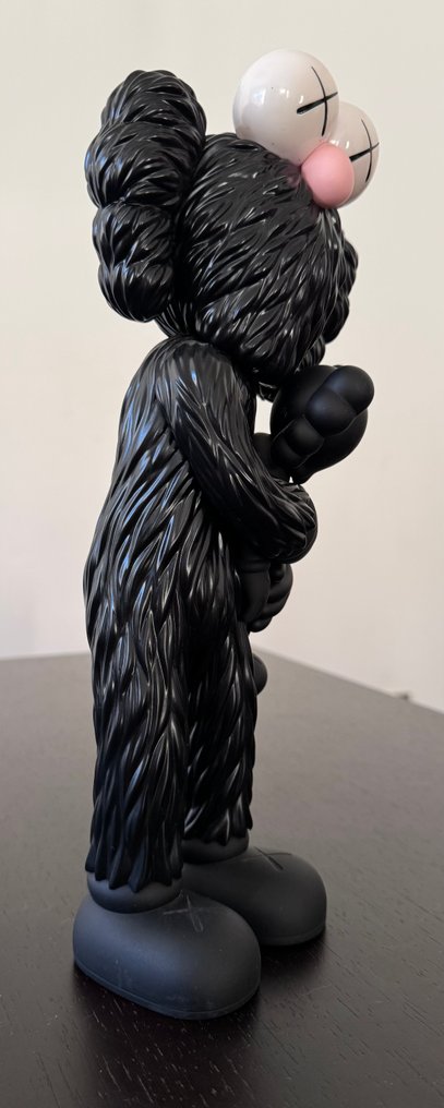 Kaws (1974) - KAWS TAKE #2.1