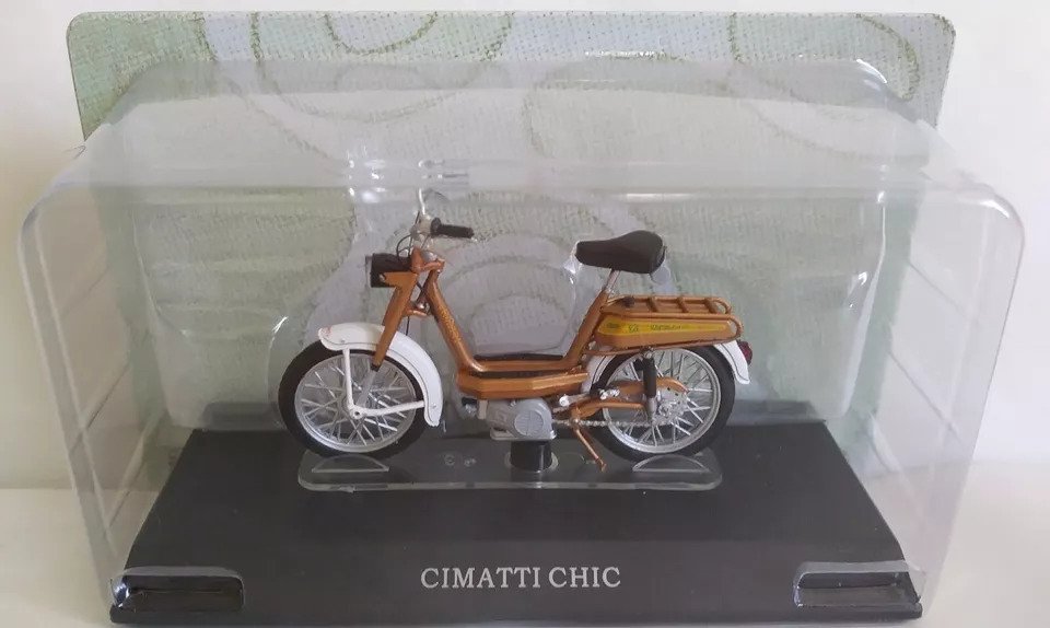 Centauria 1:18 - Model motorcycle  (14) - Lotto con 14 modelli motorini #4.3