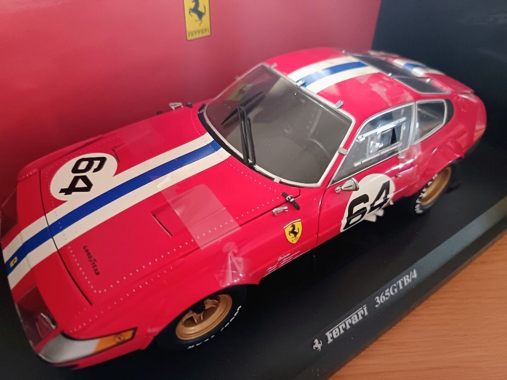 Kyosho 1:18 - Miniatura de carro - Ferrari 275 GTB N.A.R.T 24 H.DAYTONA 1977 1/18 Paul Newman- Mint Minter #1.0
