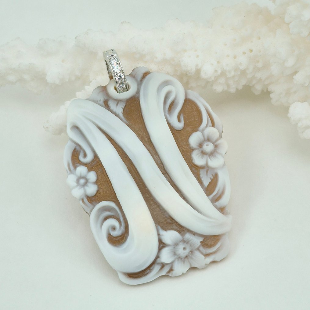 Silver - Cameo - Hand-engraved cameo #2.1