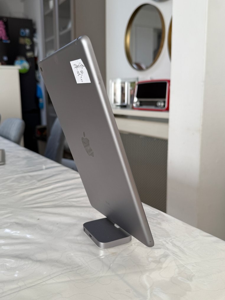 Apple iPad (6th generation) iPad 6th Gen (2018) 9.7", - Wi-Fi - 32 GB - Space Gray - Mobile phone (1) #4.3