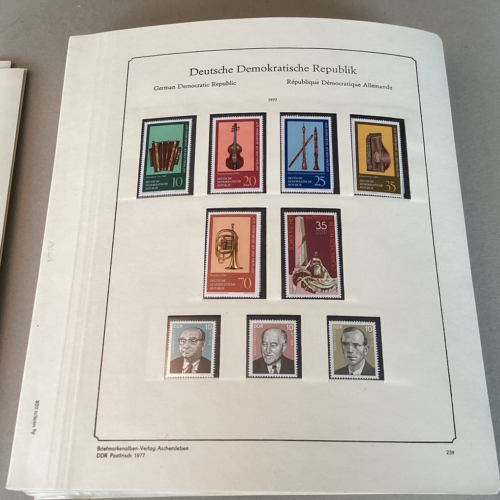 DDR 1977/1989 - Sammlung postfrisch im Abria-Album - Michel 2199/2919 #4.3