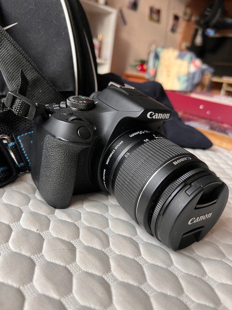 Canon EOS 2000D + EF-S 18-55 IS Digital reflex camera (DSLR) #1.0