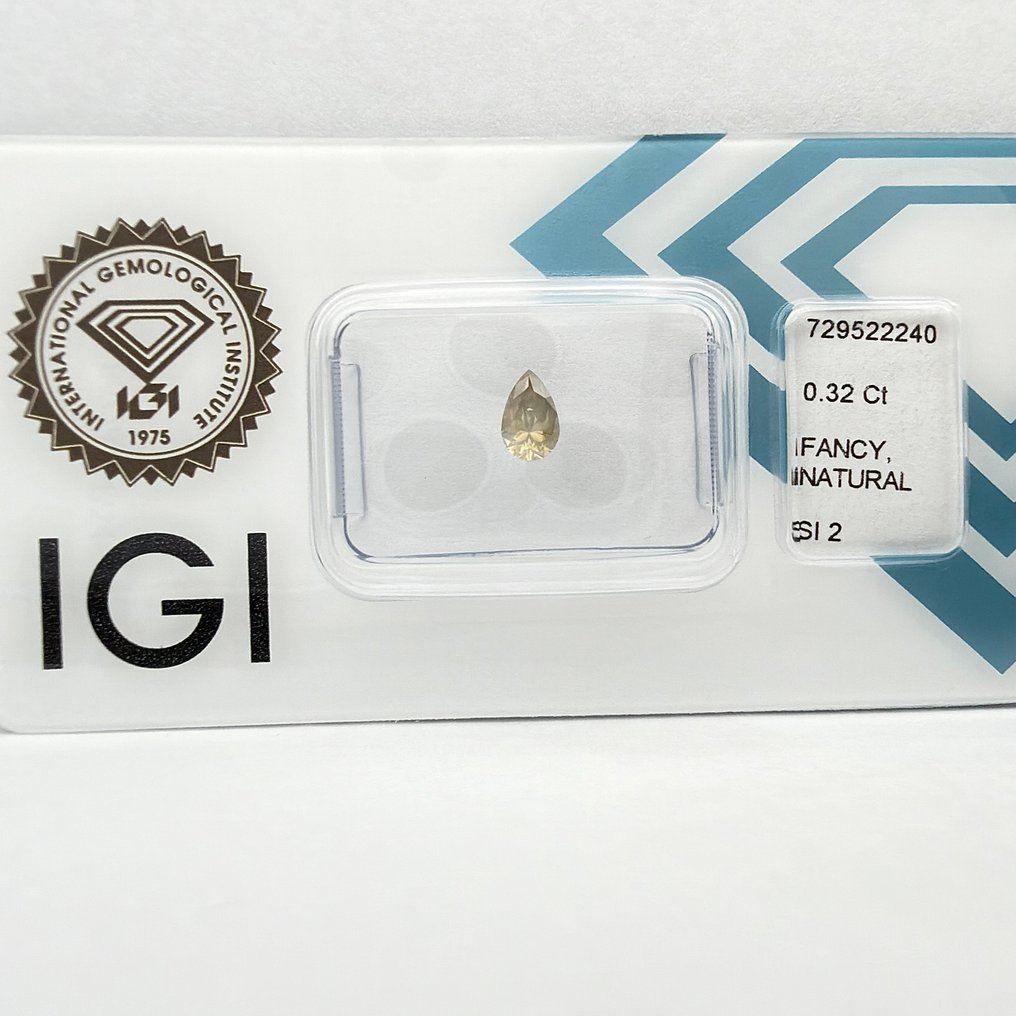 沒有保留價 - 1 pcs 鑽石 (天然彩色) - 0.32 ct - 梨形 - Fancy deep 淡綠色, 淡灰色 黃色 - SI2 - 國際寶石學院(International Gemological Institute (IGI)) #4.3