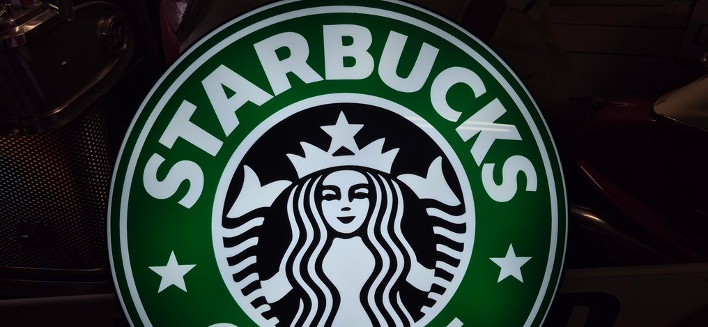 Lysende reklameskilt for Starbucks Coffee. Plexiglasmateriale. - Lysskilt - Plast #2.1