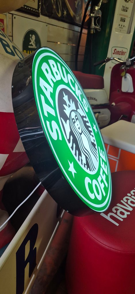 Lysende reklameskilt for Starbucks Coffee. Plexiglasmateriale. - Lysskilt - Plast #4.3
