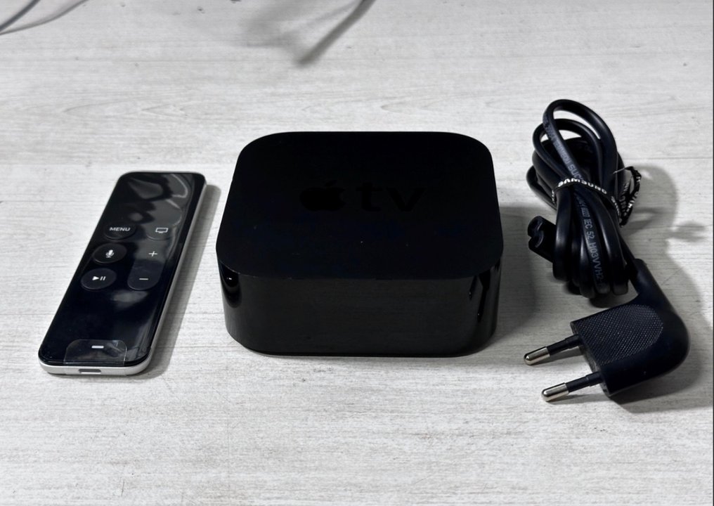 Apple, Apple TV 4 generation 32GB - Computer #1.0