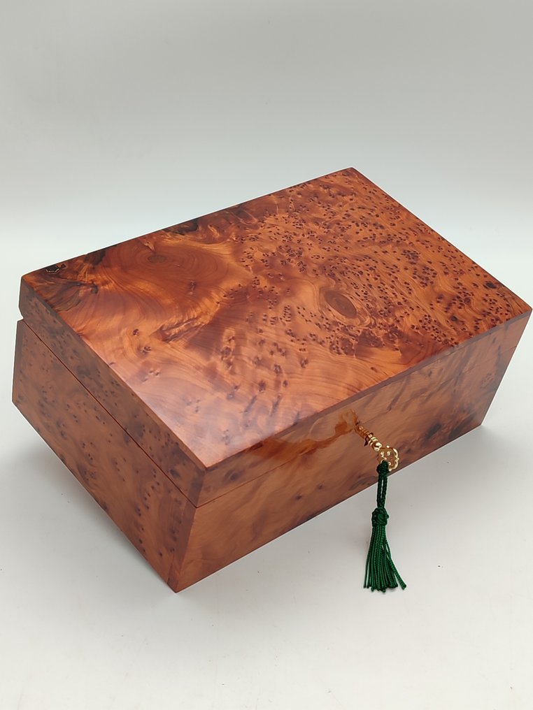 Θήκη - Ξύλο (Τούγια), Ξύλο, Μαρμαροτεχνία #2.1