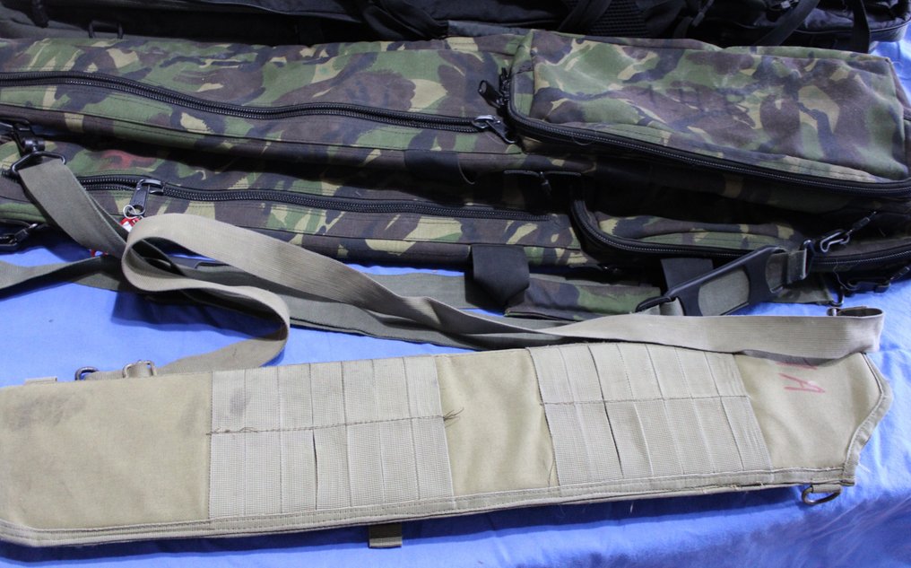 荷兰 - 7 个荷兰军队的步枪枪套 - 军事装备 #1.0