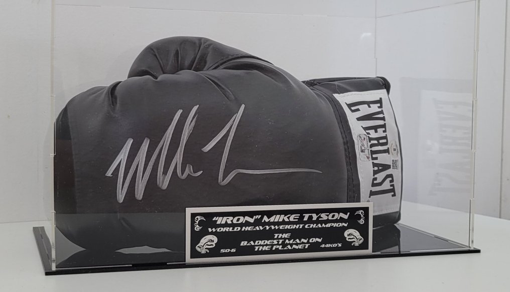 Boxe - Mike Tyson - Gant De Boxe  #1.0