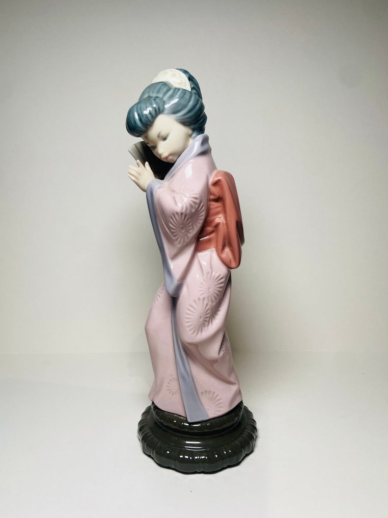 Lladró - 雕像 - Timid Japanese - 瓷 #4.3