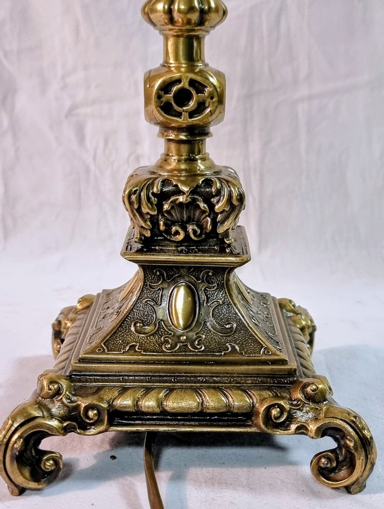 Table lamp - Cast brass #4.3
