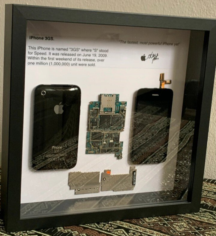 Apple iPhone 3GS (2009) framed - iPhone #2.1