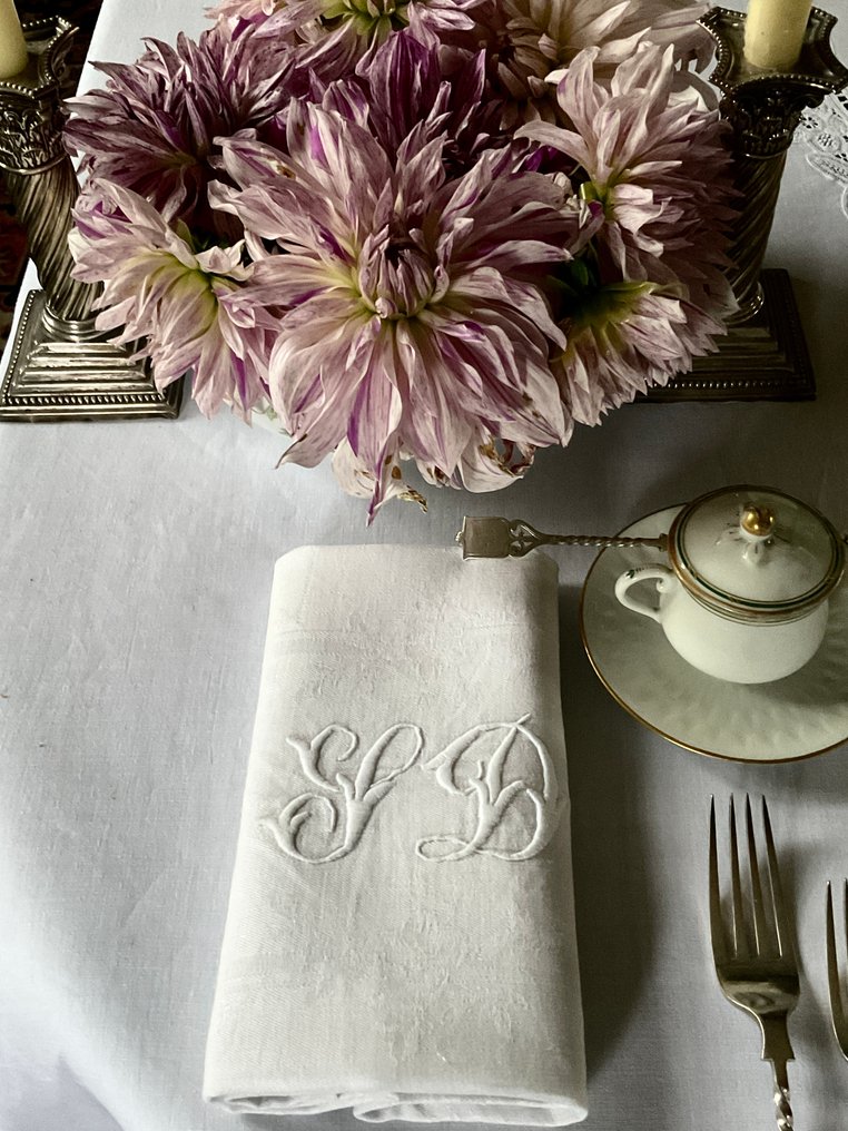 8 tidlige 1900-tals damasklinnedukservietter med initialerne S.D. - Serviet  - 63 cm - 77 cm #1.0