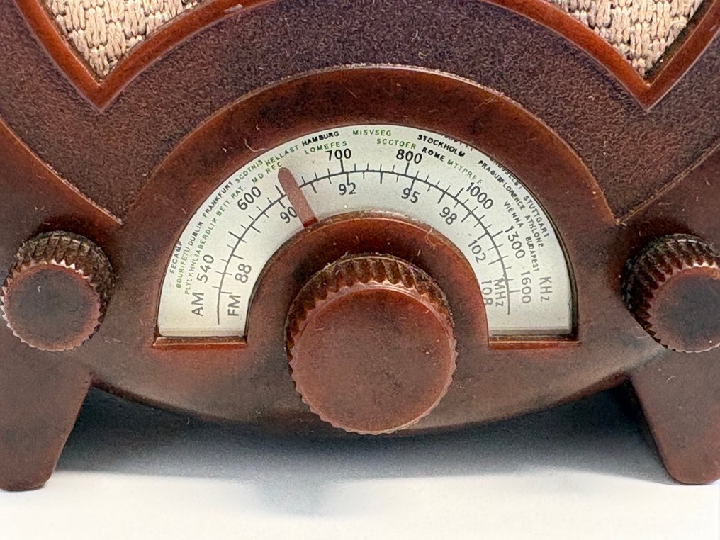 EKCO - Modello AD65 del 1935 - Reproduction Radio #2.1