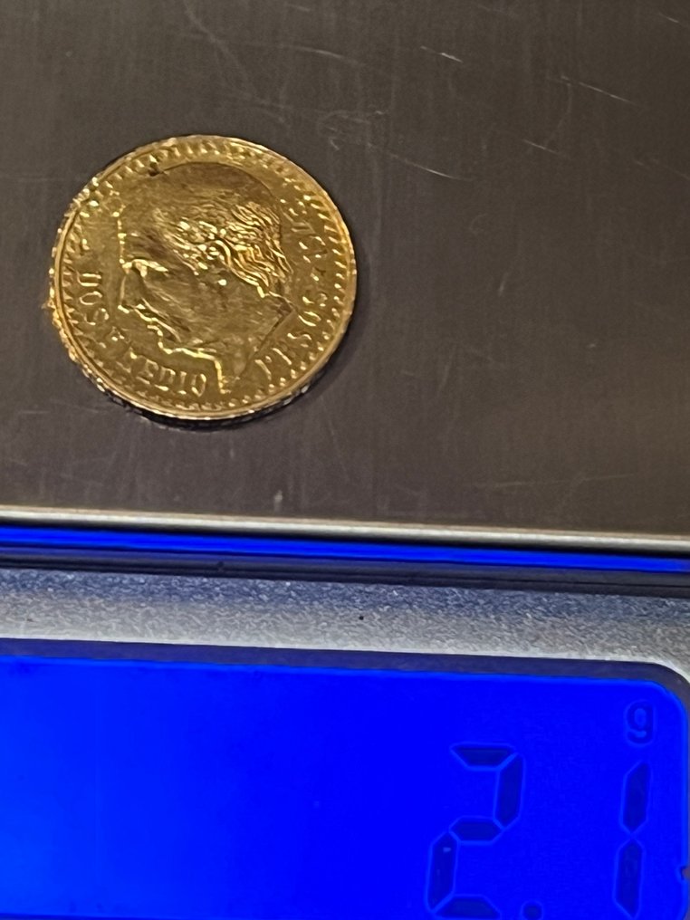 Mexico. 2.5 Pesos 1945  (No Reserve Price) #3.2